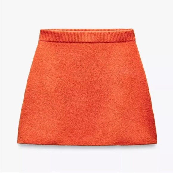 NWT ZARA 2025 collection blogger fav skirt size S 
🚨PRICE FIRM NO DISCOUNT - Picture 16 of 16